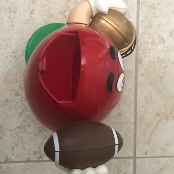 VINTAGE M&M 's SPORT FOOTBALL DISPENSER 1995 - Picture 9 of 10
